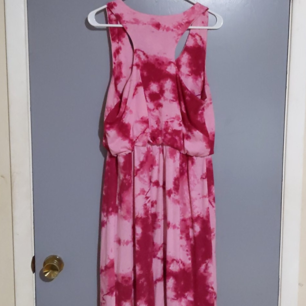Dress - Picture 3 of 3